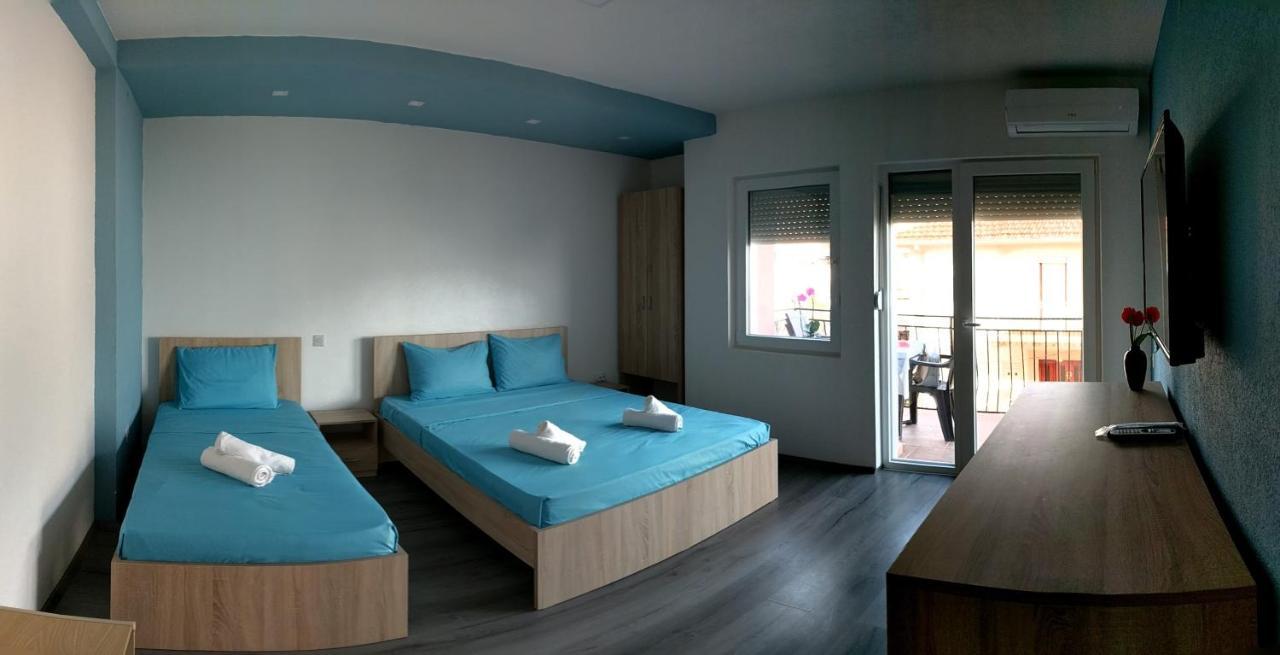 Ajkoski Apartments Пештани Экстерьер фото