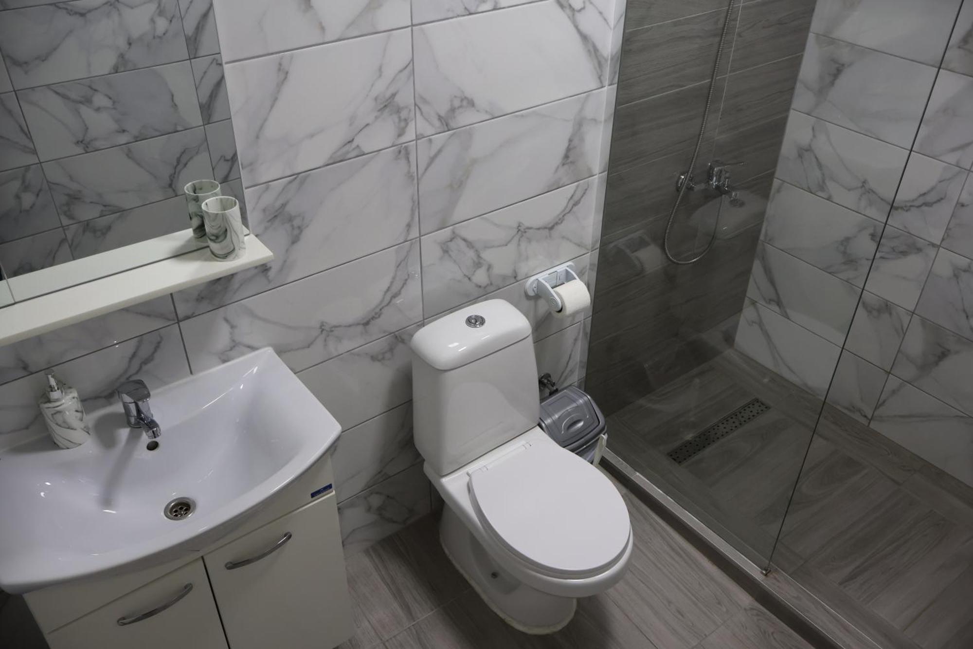 Ajkoski Apartments Пештани Экстерьер фото